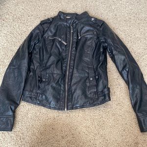 F2 leather jacket with faux fur lining